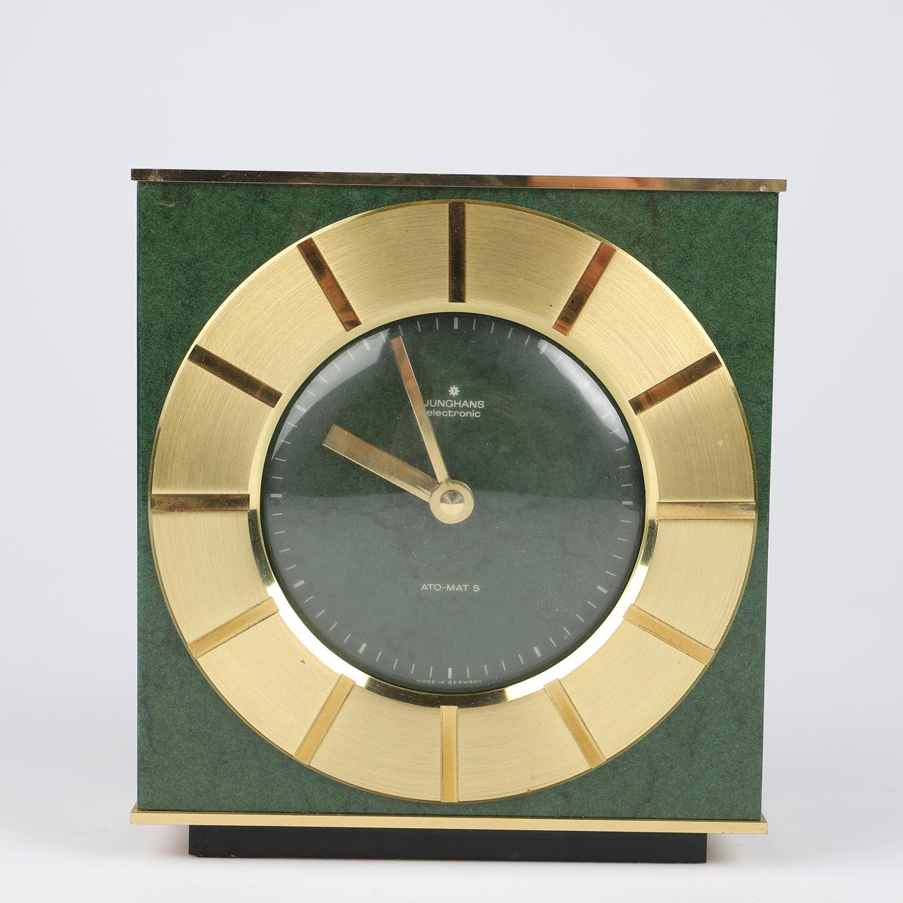 BORDSUR, Junghans Electronic Ato-Mat S, Deutschland.