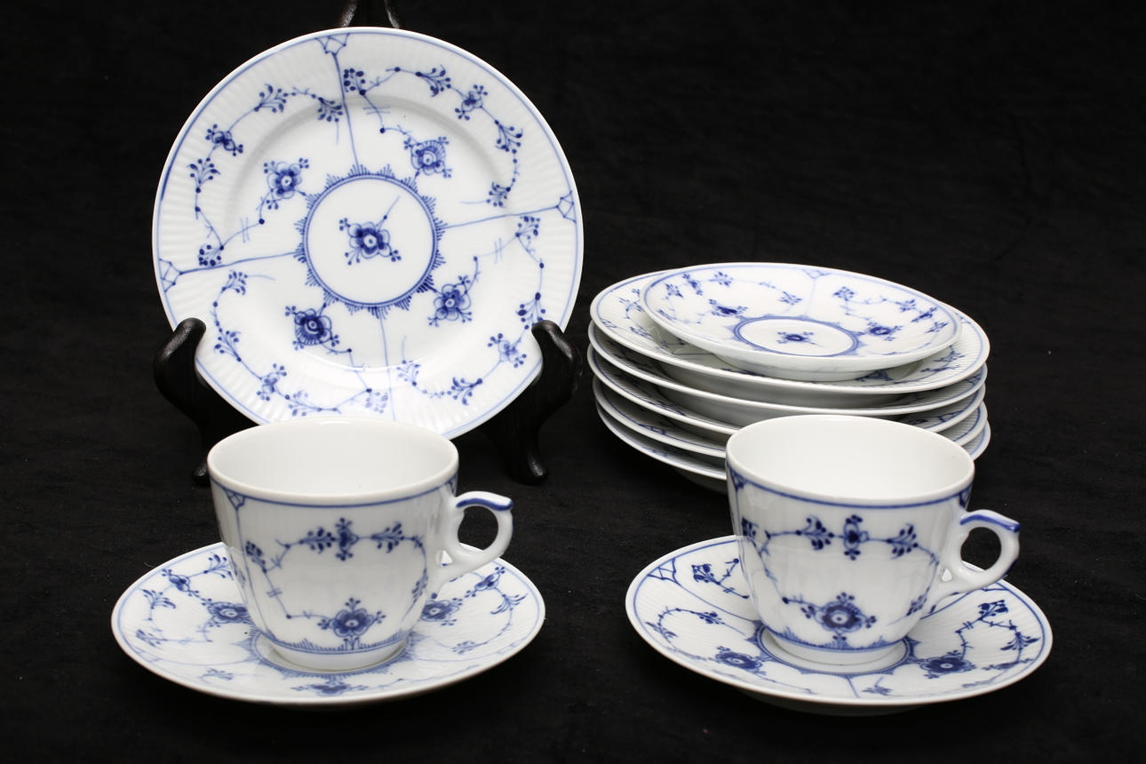 KUNGLIG DANSK; MUSSELMALET, 11 delar.