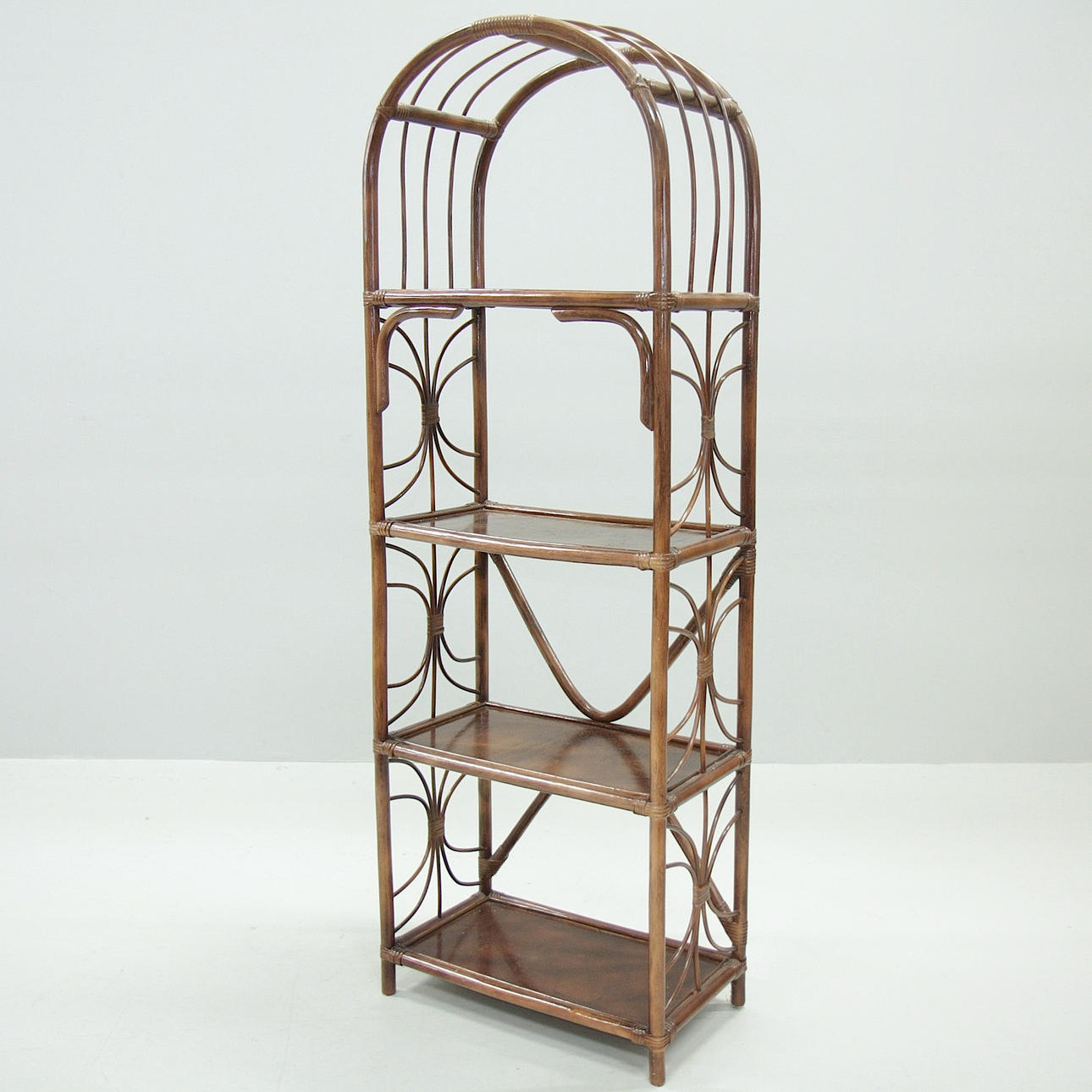 REGAL, Rattan, Bambus, 20. Jahrhundert.