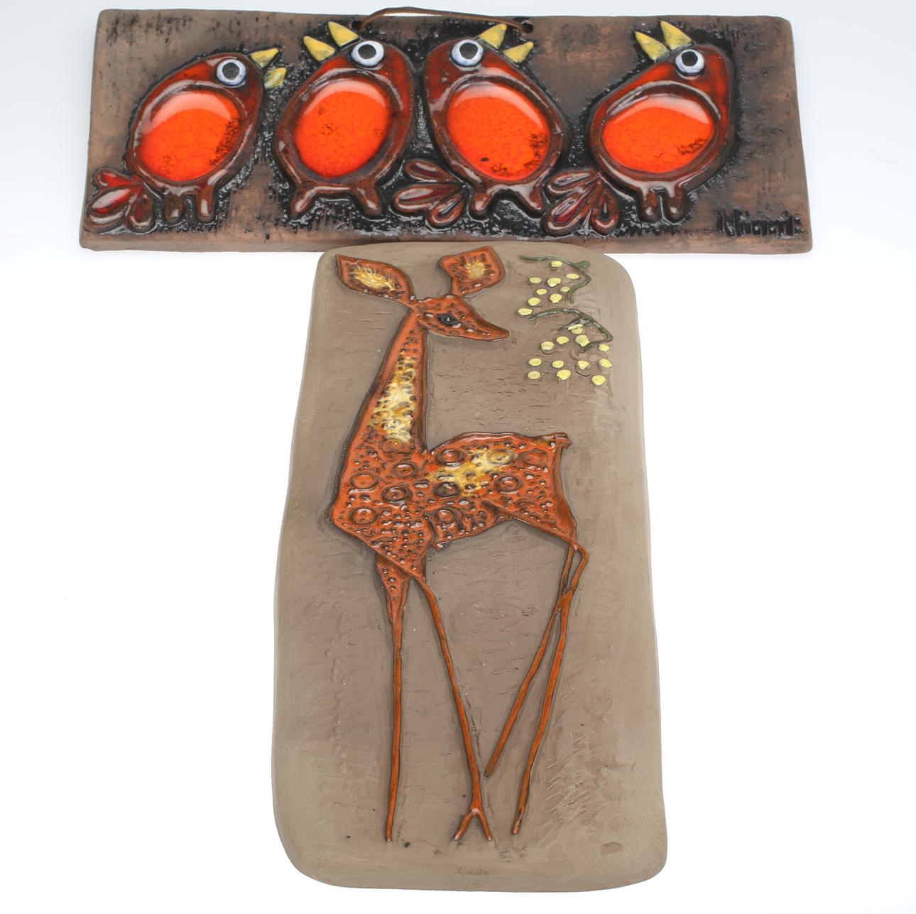 KERAMIKTAVLOR, 2 stycken.