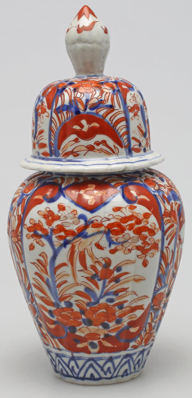 LOCKURNA, porslin, Imari, Japan.