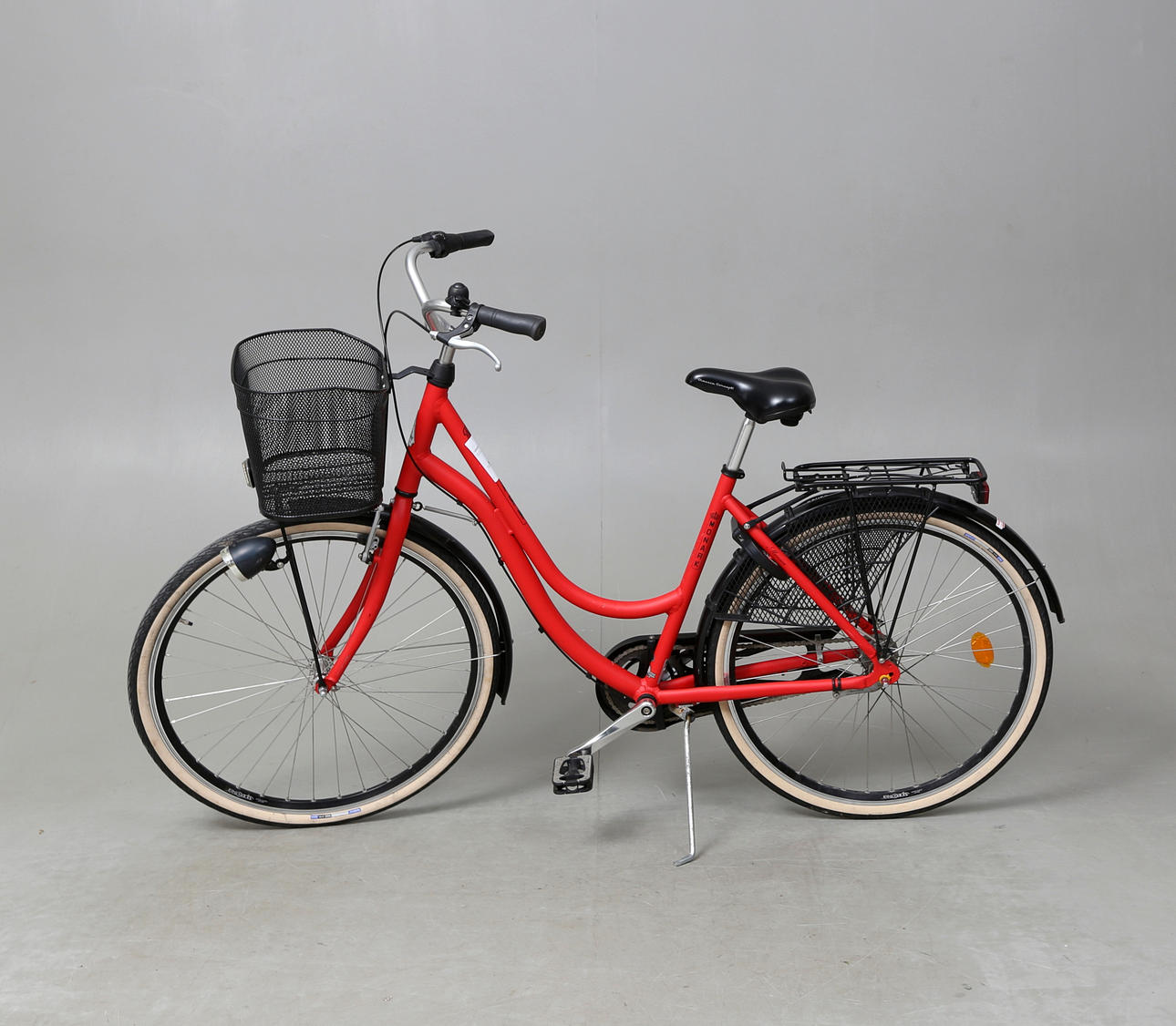 DAMCYKEL, Monark Monica.