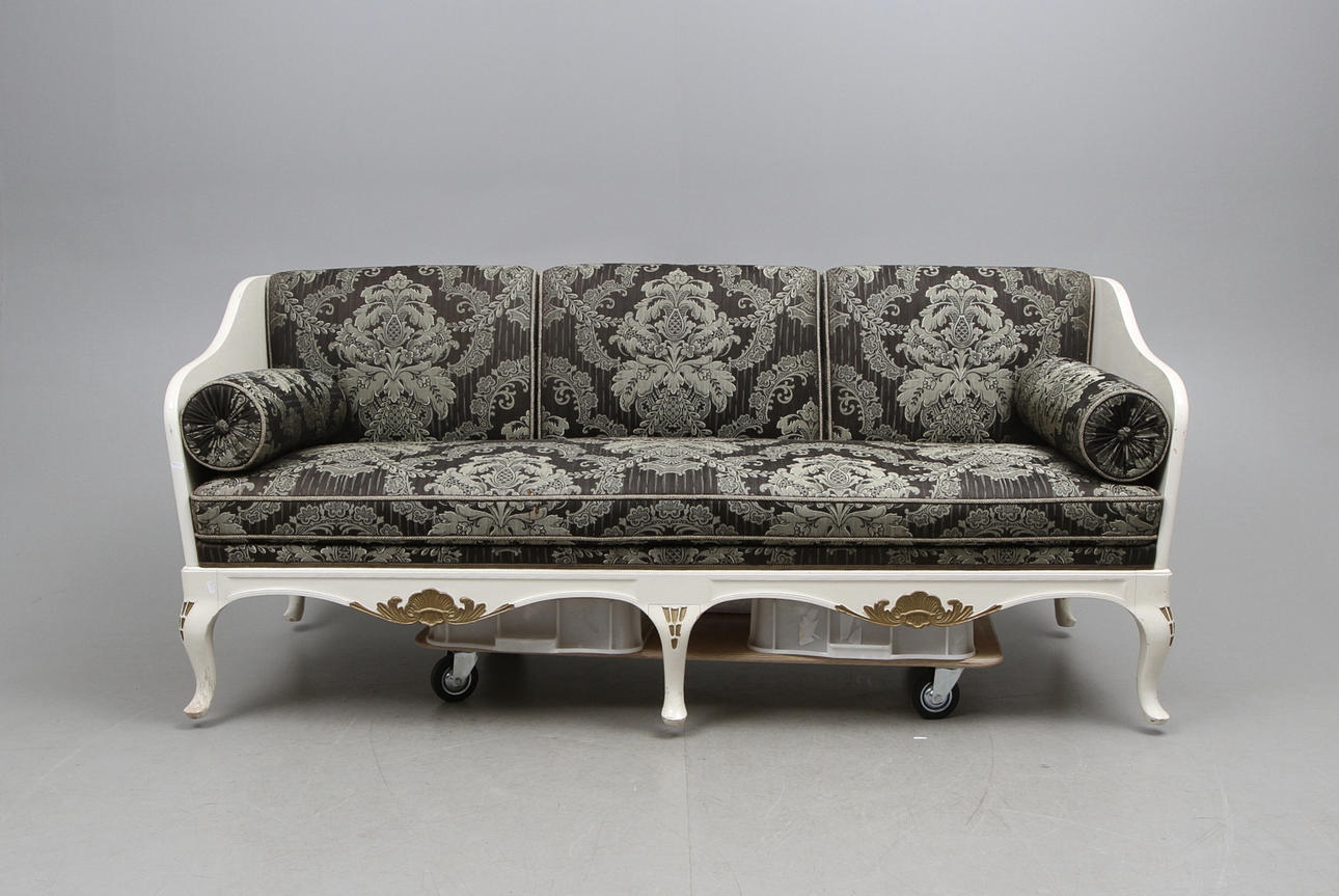 TRÅGSOFFA, bondrokokostil, 1900-tal.