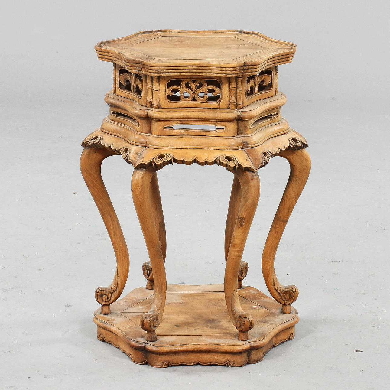 BORD, Kina, 1800/1900-tal.