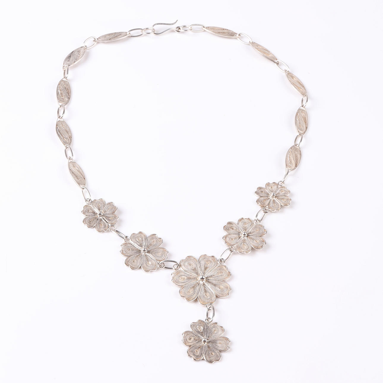 HALSKETTE, Silber, Filigran.