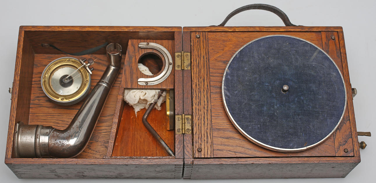 RESEGRAMMOFON, 1900-talets början.