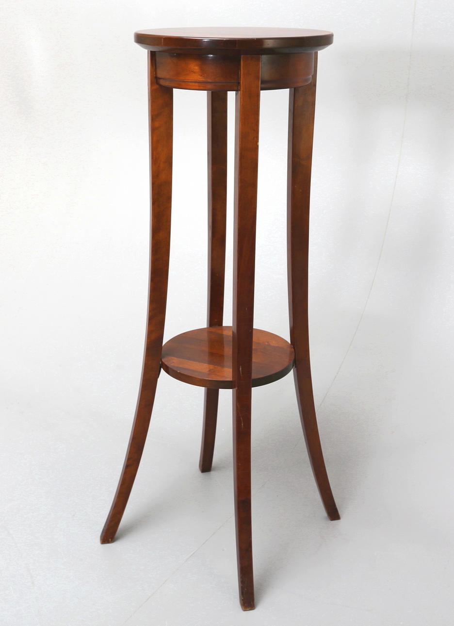 PIEDESTAL, 18/1900-tal.