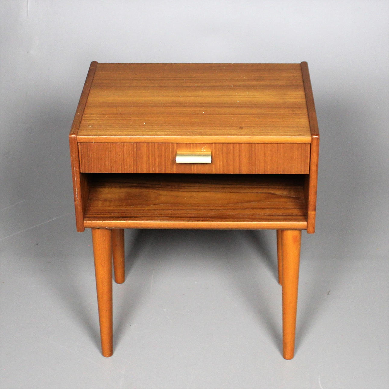 SÄNGBORD, teak 60-tal.