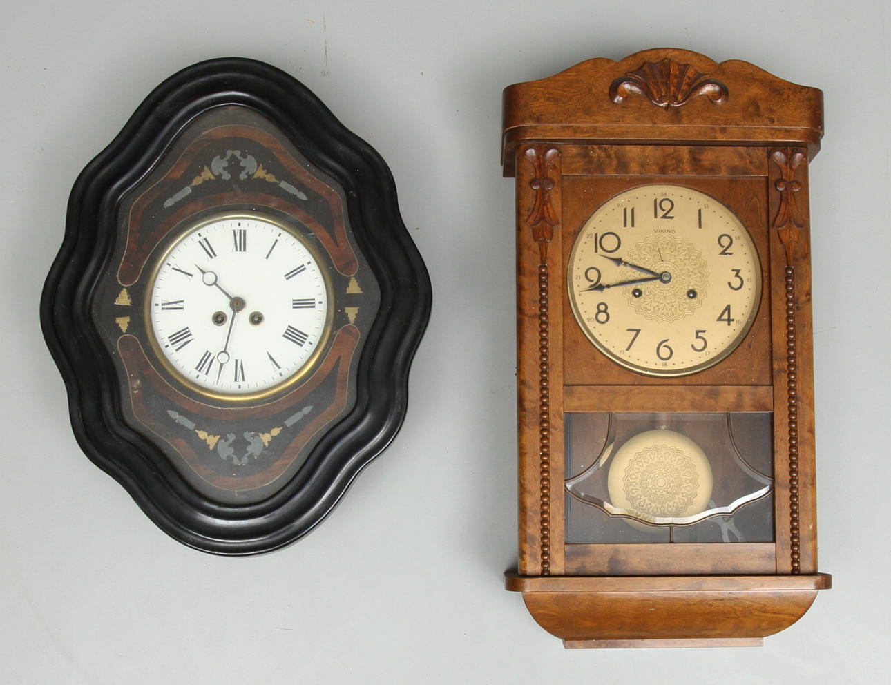 VÄGGUR, 3 st, 1900-tal.