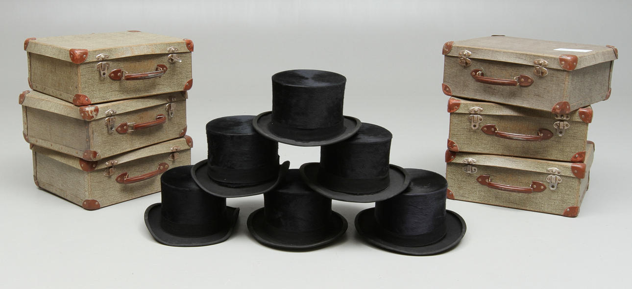 HATTAR, 6 st, i askar, troligen 1900-tal.