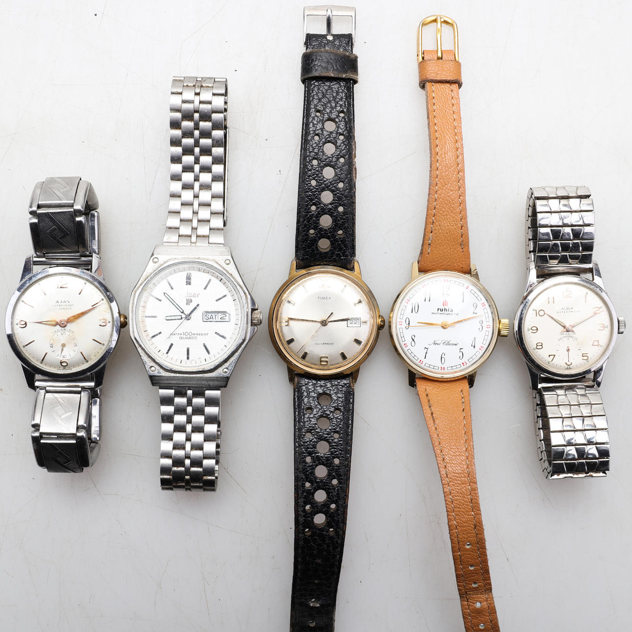 WRIST WATCH, 5 pieces, mechanical.