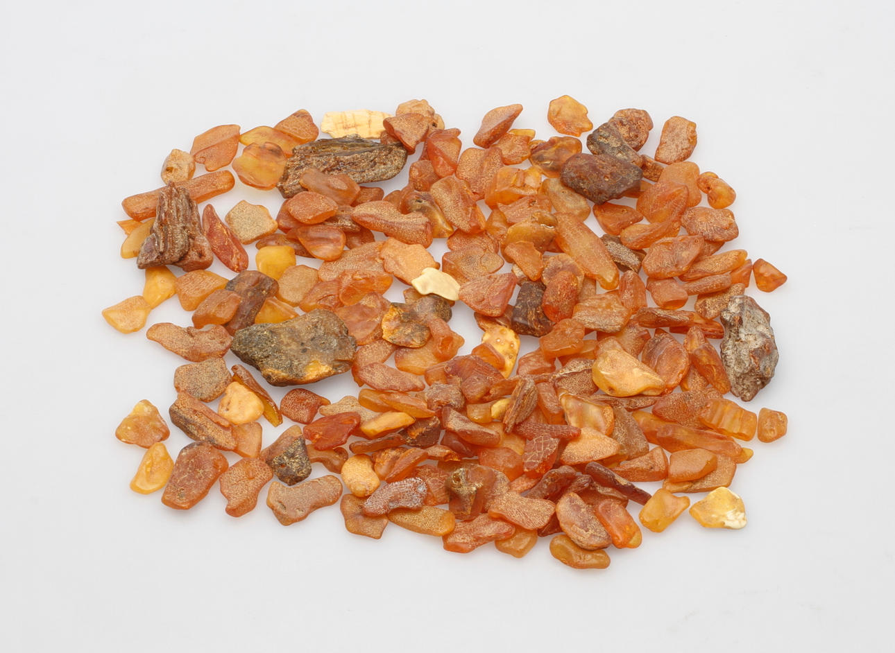 RÅ BÄRNSTEN, vikt ca 350 gram.