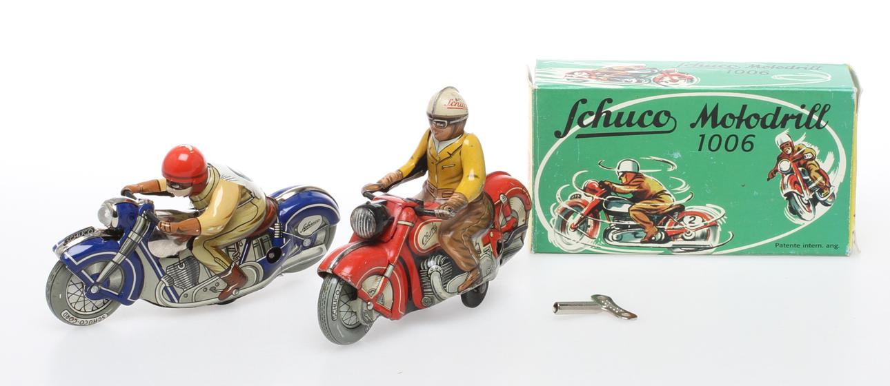 SCHUCO MOTORCYKEL CHARLY U.S.Zone Germany, urverk. Replika av MOTODRILL i replikakartong.