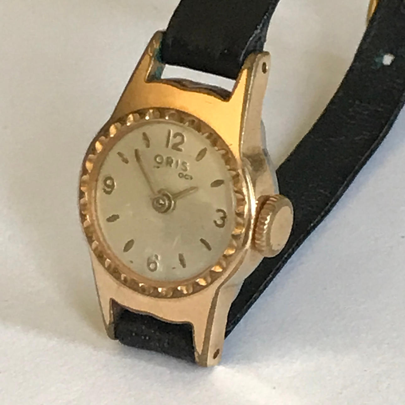 RELOJ DE PULSERA PARA SEÑORA ORIS.