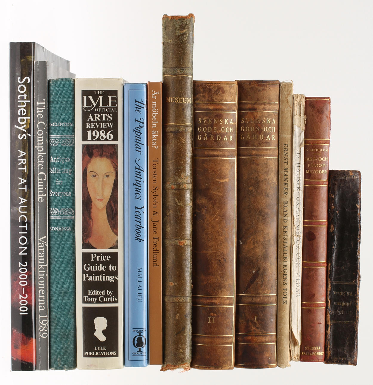 PARTI BÖCKER, 13 st, bla konst, antikviteter och etologi, 18 och 1900-tal.