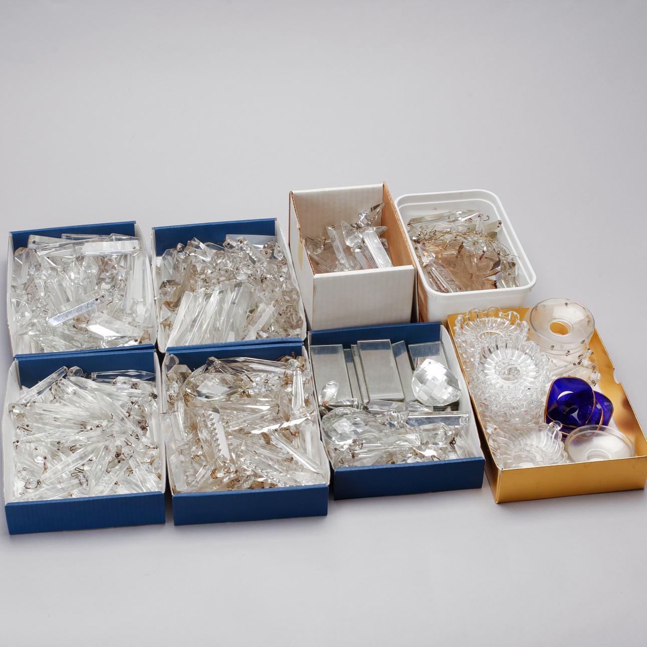 PRISMOR och GLASMANSCHETTER, 1900-tal.