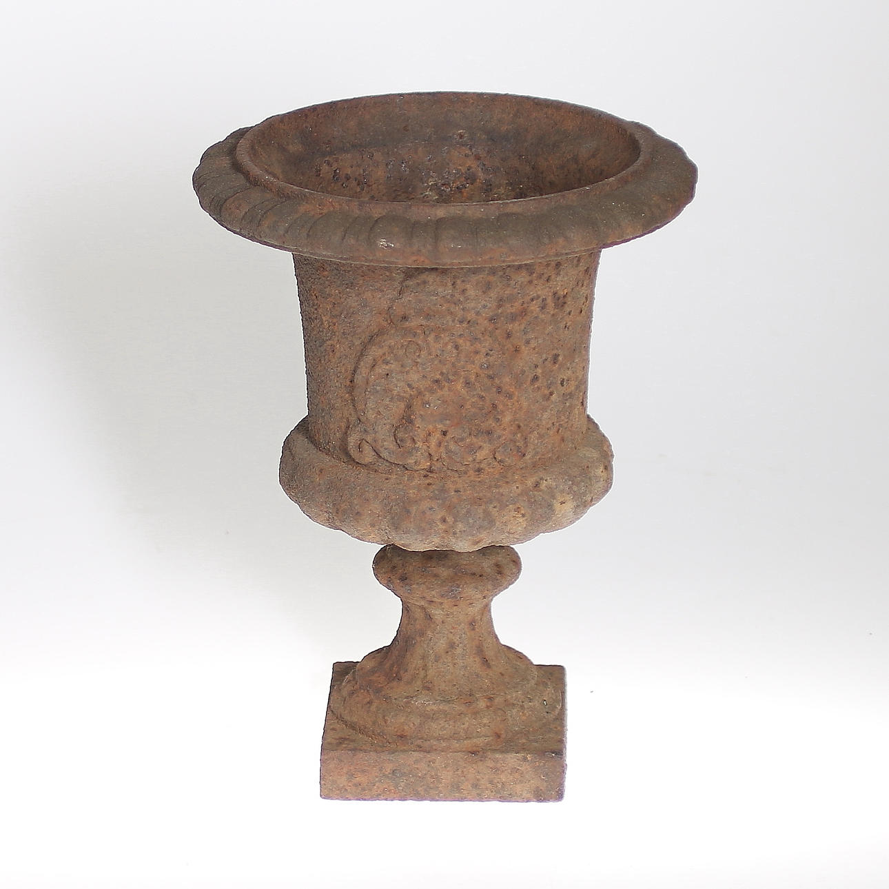 URNA, gjutjärn, 1800-talets slut.