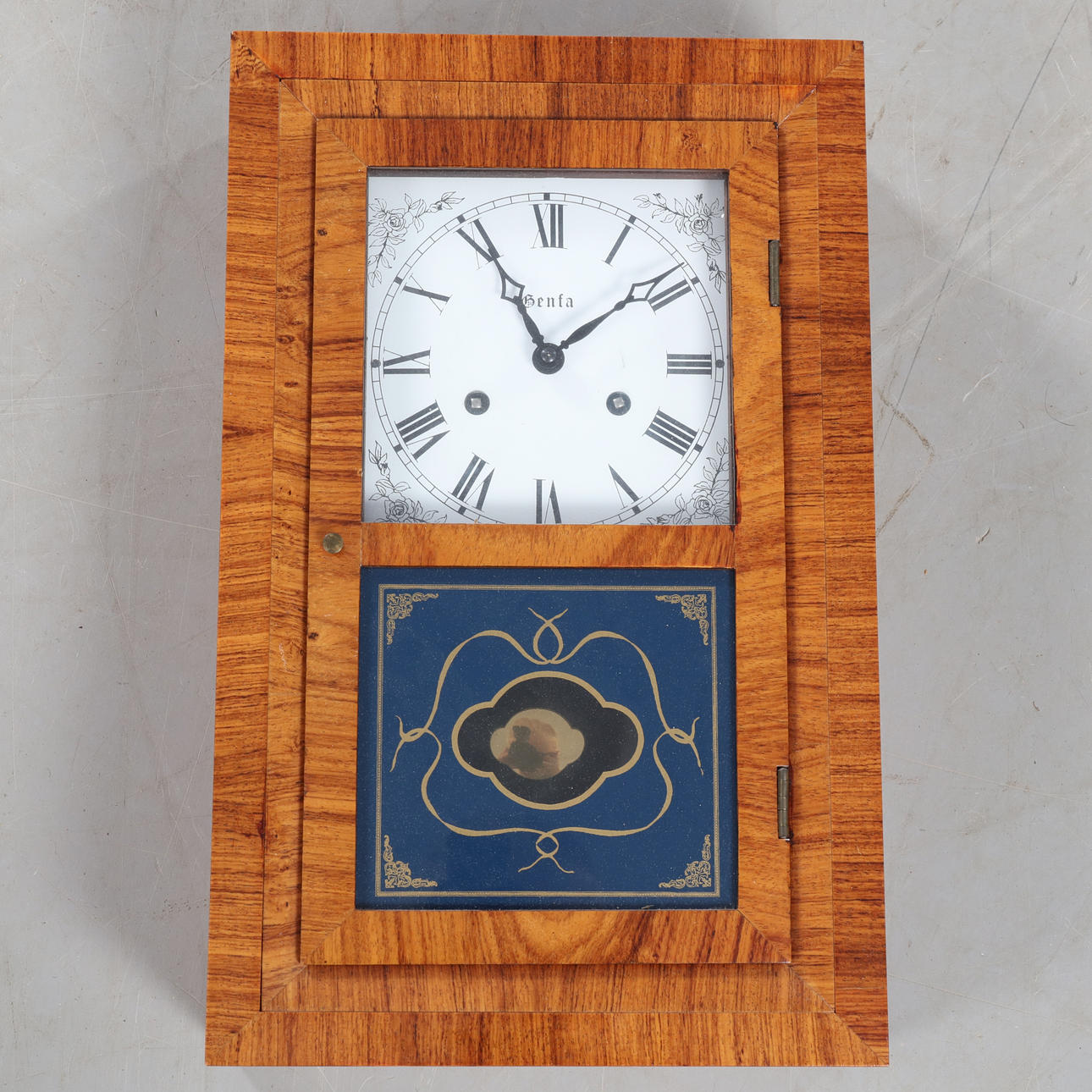 VÄGGUR,Genfa, "Spring clock", 1900-tal.