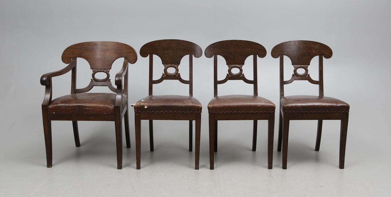 STOLAR, 3 + 1 st karmstol, från I5 Jämtlands fältjägarregemente, 1900 talets första hälft.