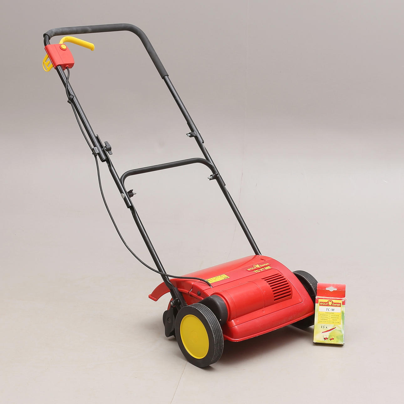 MOSSRIVARE, elektrisk, Wolf Garten TC 32 ME.