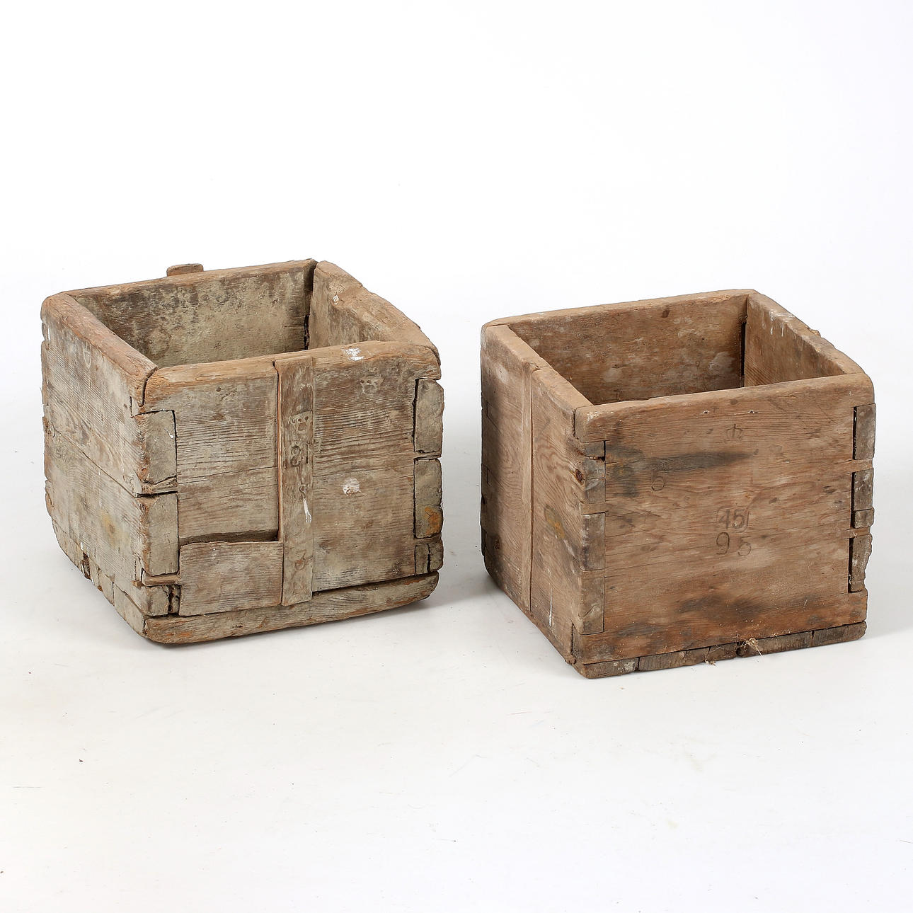 CROWNED DIMENSIONS, 2 pcs. allmoge, a house marked and dated 1805.