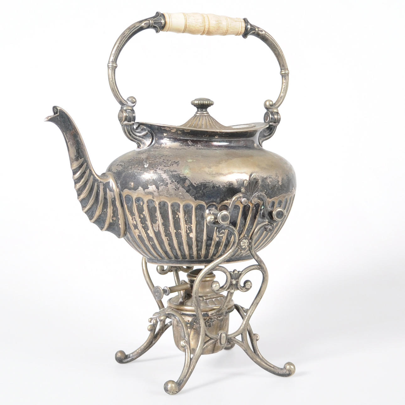 RECHAUD NEW NICKEL SILVER AROUND 1900.