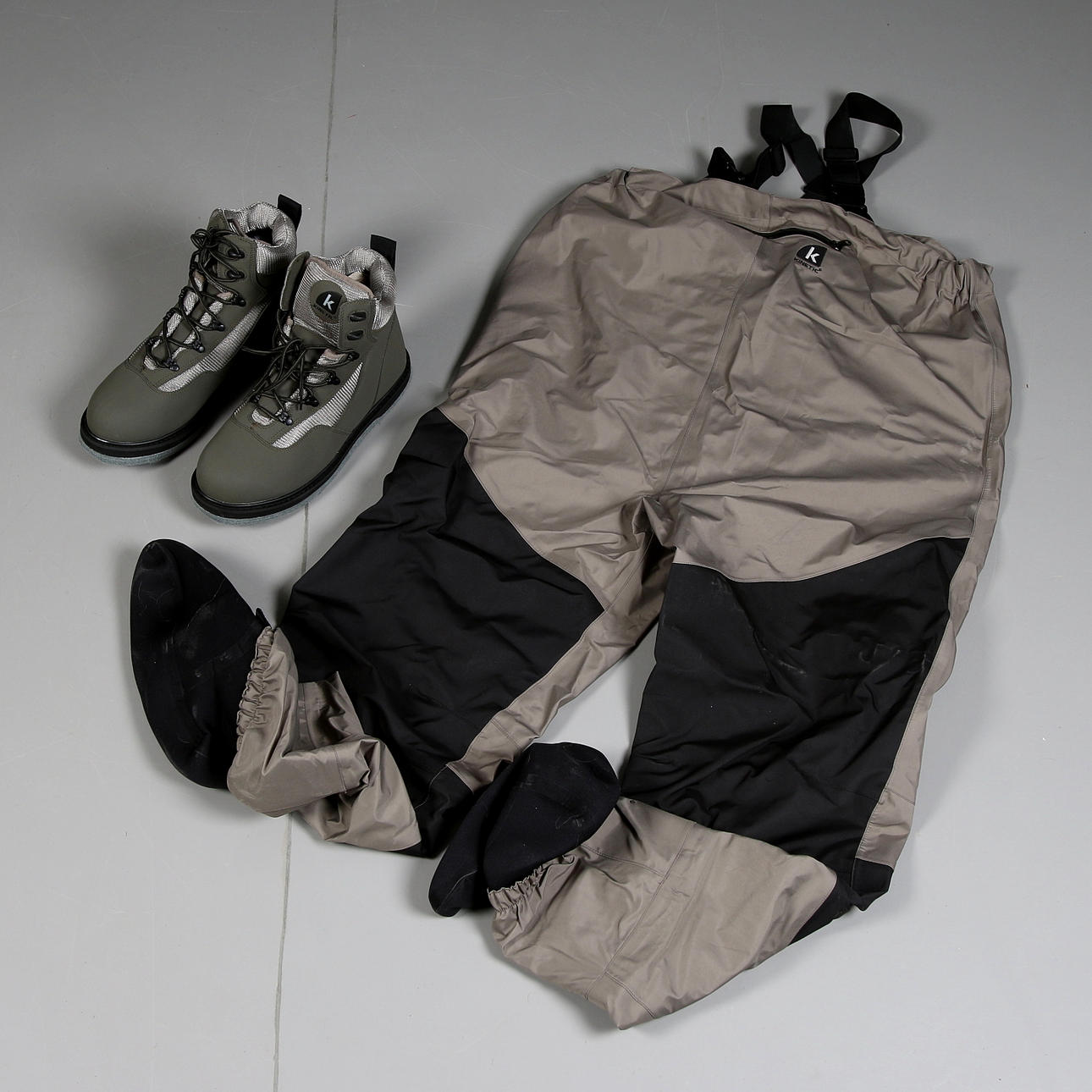 ANDNINGSVADARE samt SKOR, Kinetic, 2009-tal.