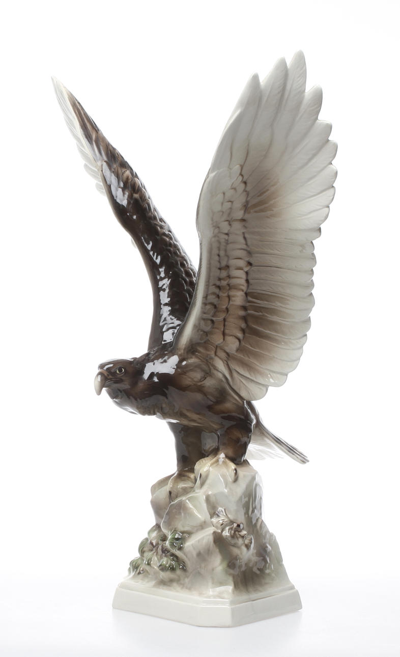 FIGURIN, porslin, Örn, Keramos, Wein, 1900-tal.