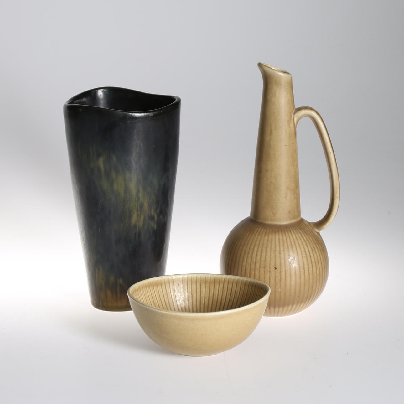 PARTI KERAMIK, 3 delar, Gunnar Nylund, Rörstrand, 1930-60-tal.