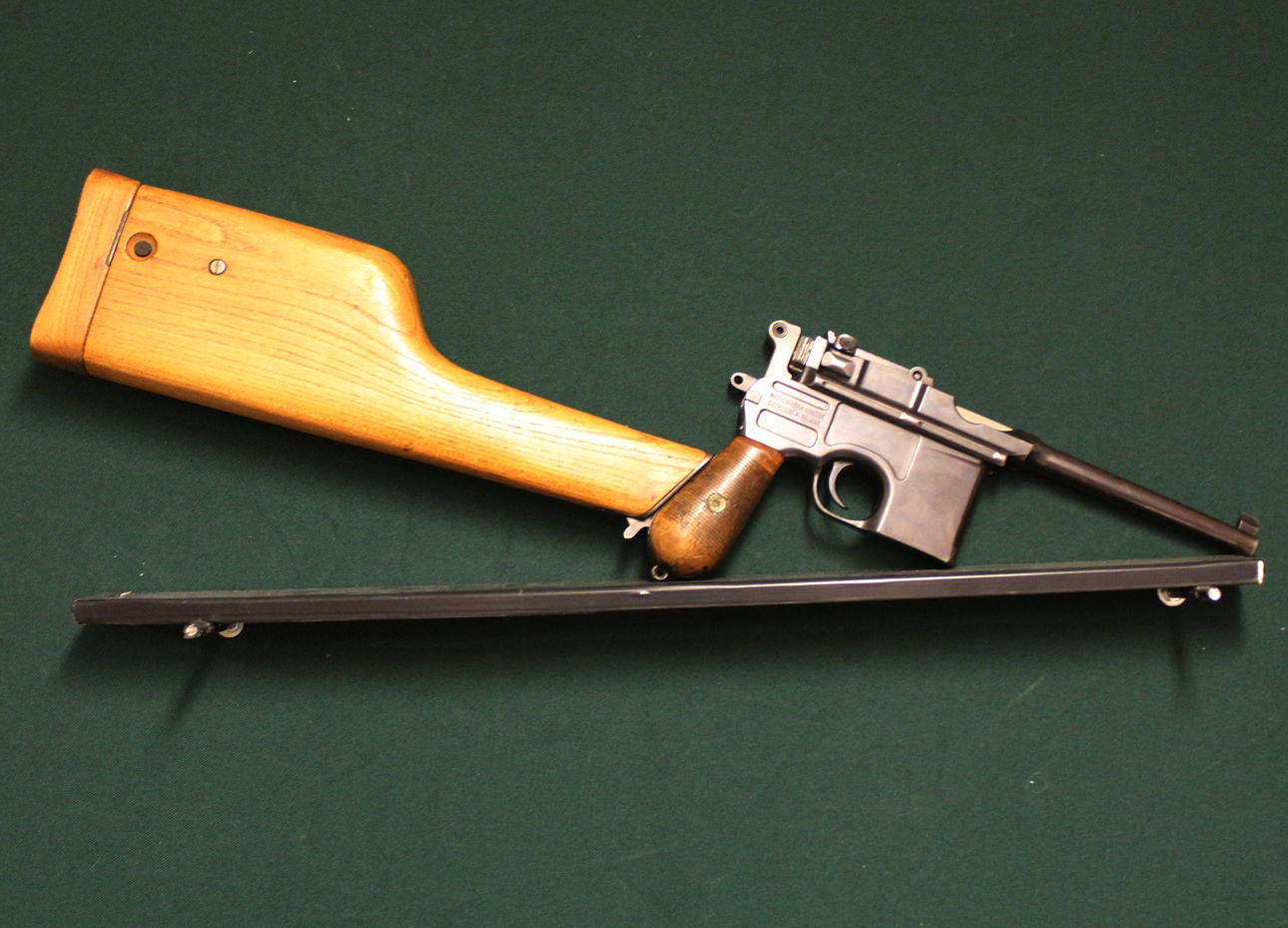 MAUSER. C96 ENNEN SOTTA KAUPALLINEN.