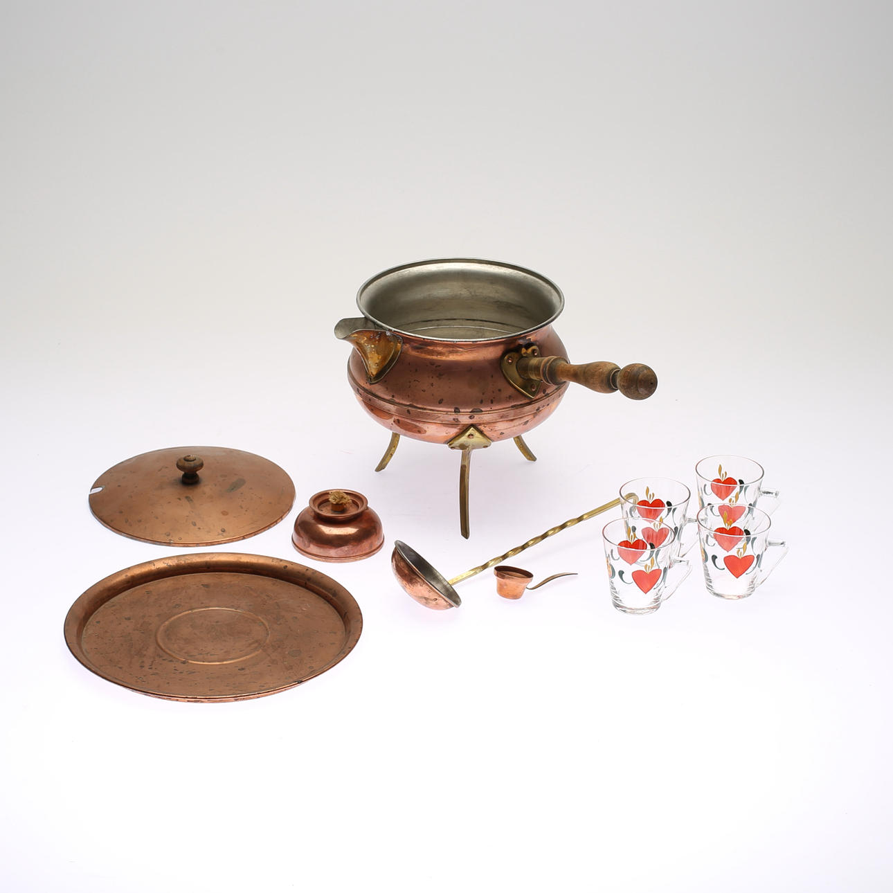 GLÖGGSET, koppar, 1900-tal.