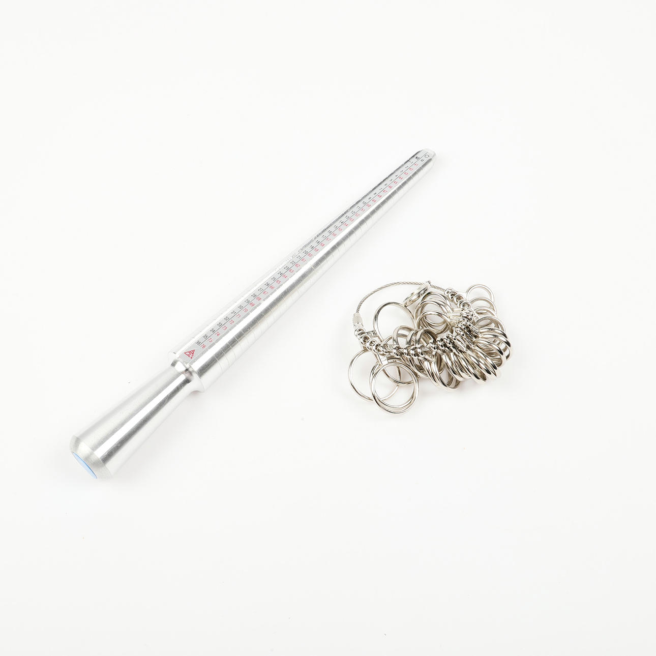 RING- OG FINGERMÅLER, inklusive Senjiuh.