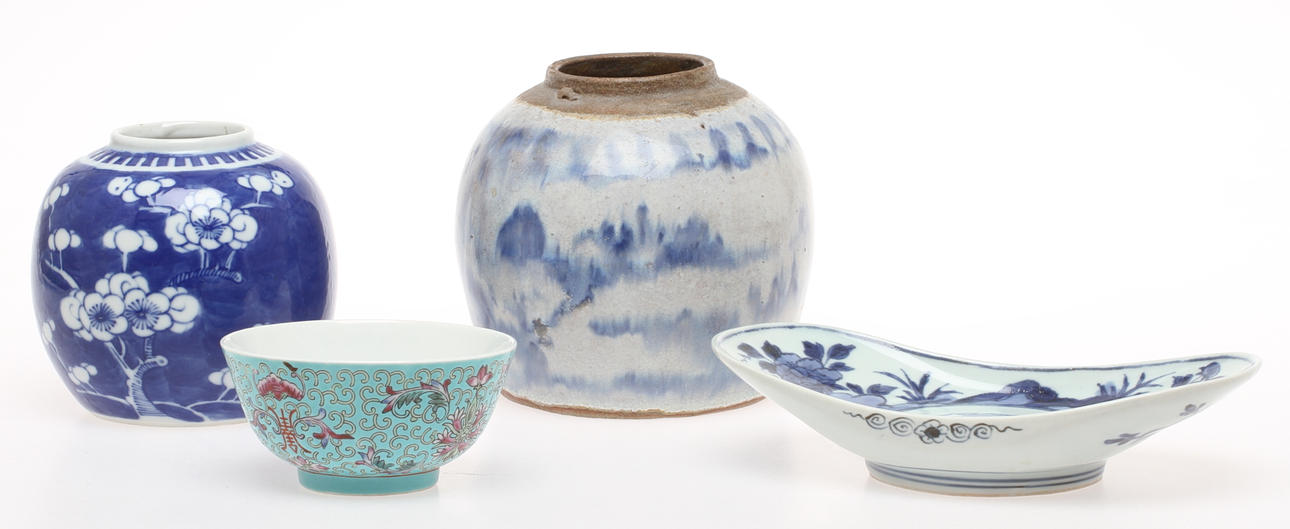 PARTI KERAMIK, 4 delar, Kina, bland annat bojaner.