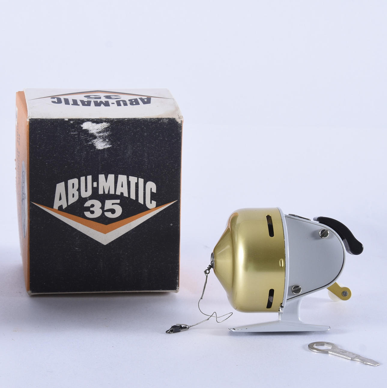 FISKERULLE, Abu-Matic 35.