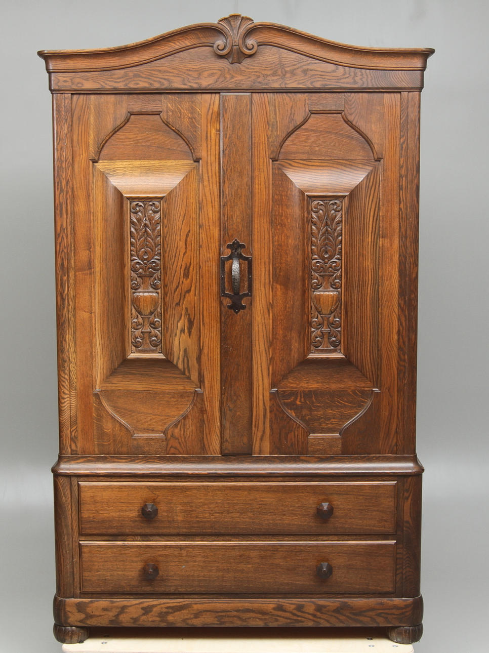 SKÅP, barockstil, ek, 1900-tal.