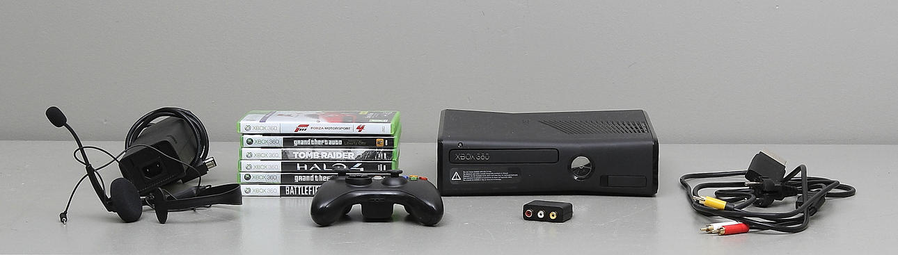 SPELKONSOL, Xbox 360 slim, 1 handkontroll, 6 spel.