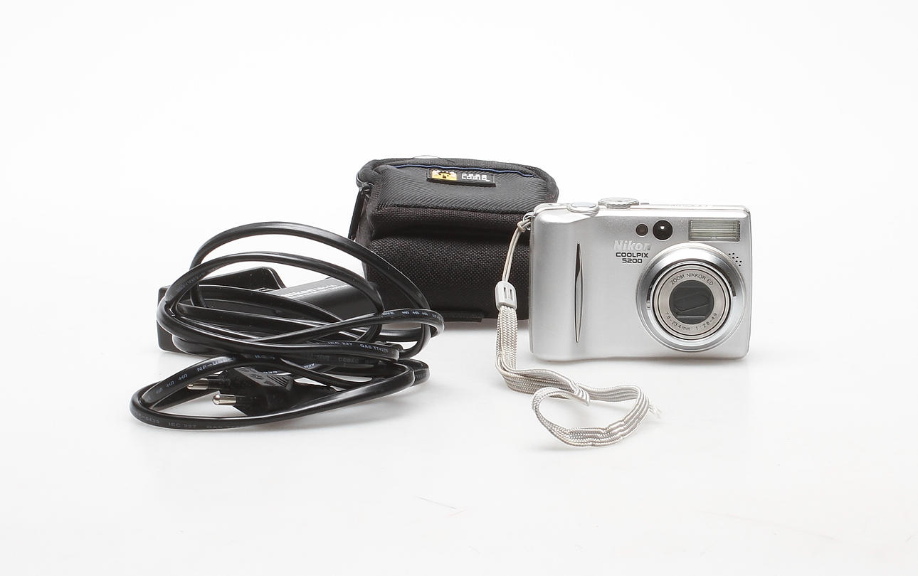 DIGITALKAMERA, Coolpix 5200, Nikon.