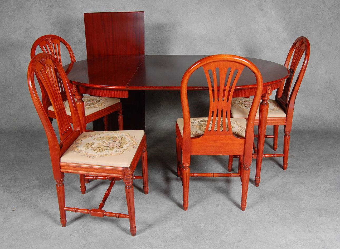 MATSALSMÖBEL, 5 delar, gustavianskstil, 1900-tal.