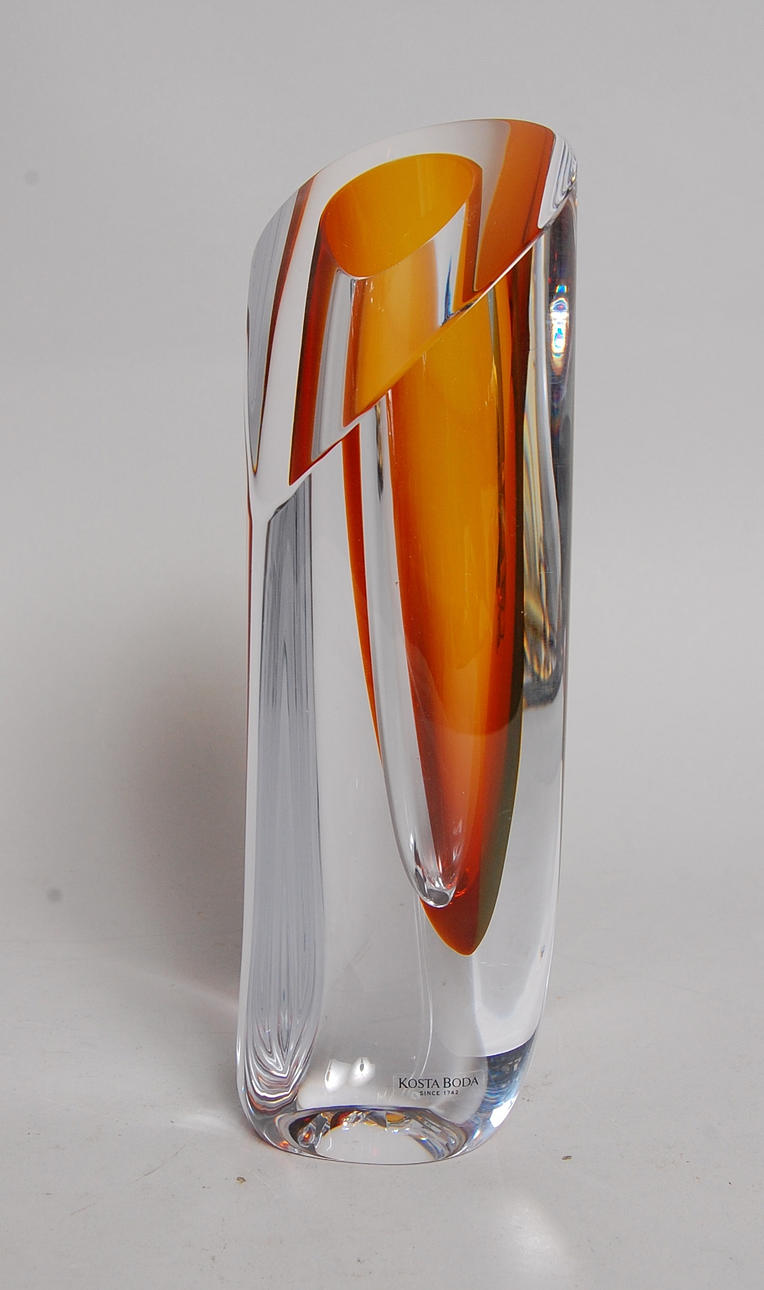 GÖRAN WÄRFF. VAS, " Aria " glas, signerad Kosta Boda G. Wärff.