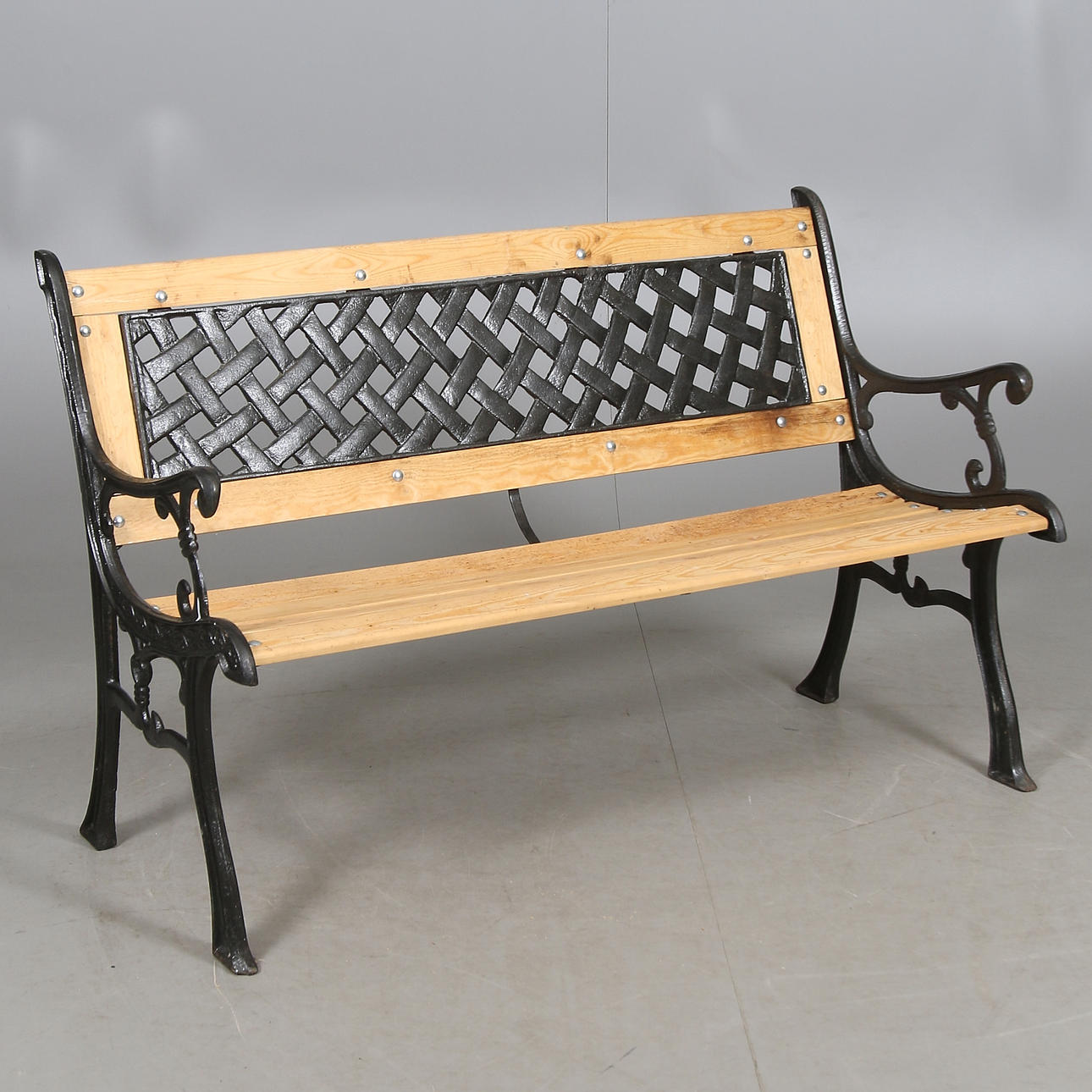 TRÄDGÅRDSSOFFA, gjutjärn och trä, 1900-tal.