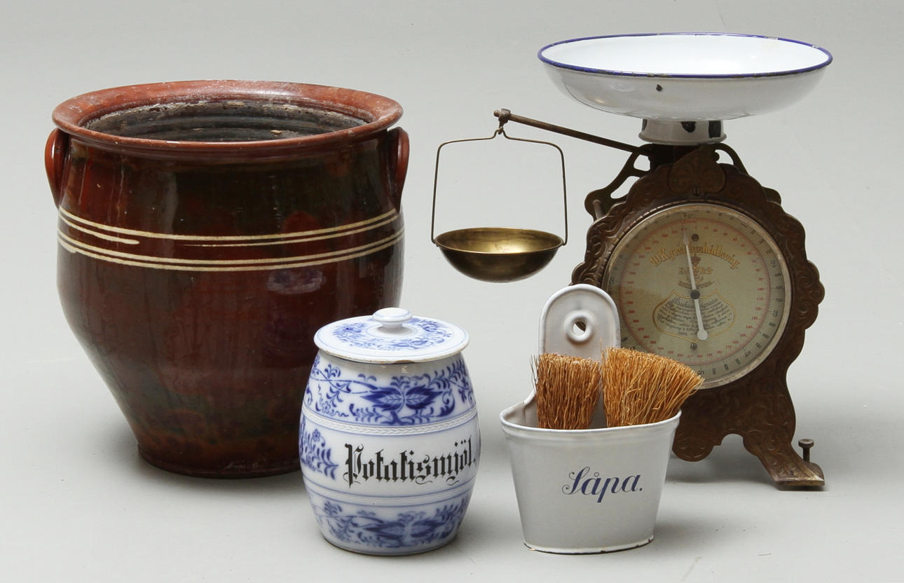 PARTI DIVERSE, 4 delar, köksattiraljer mm, 1900-tal.