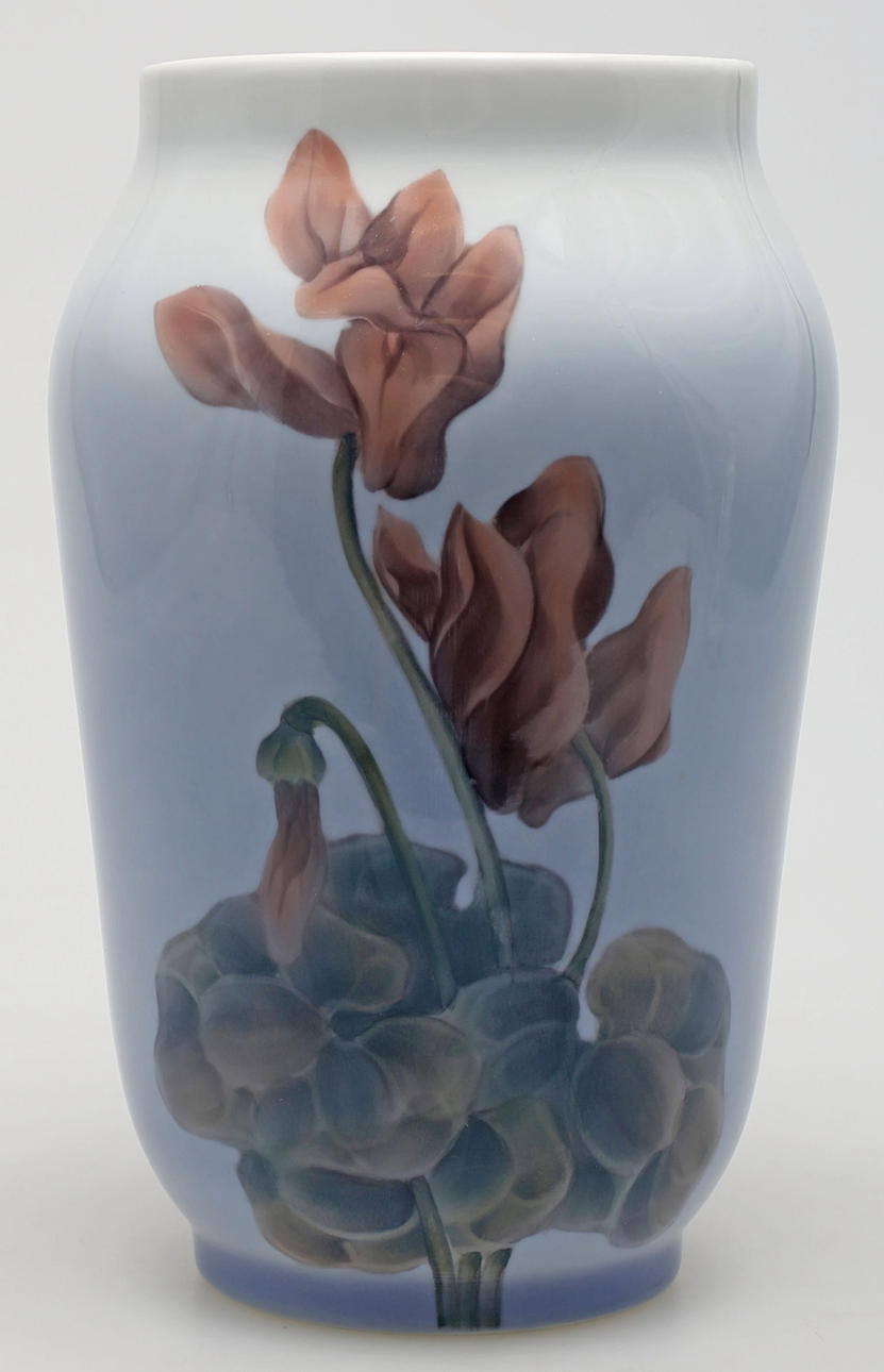 VAS, porslin, Royal Copenhagen, Danmark.