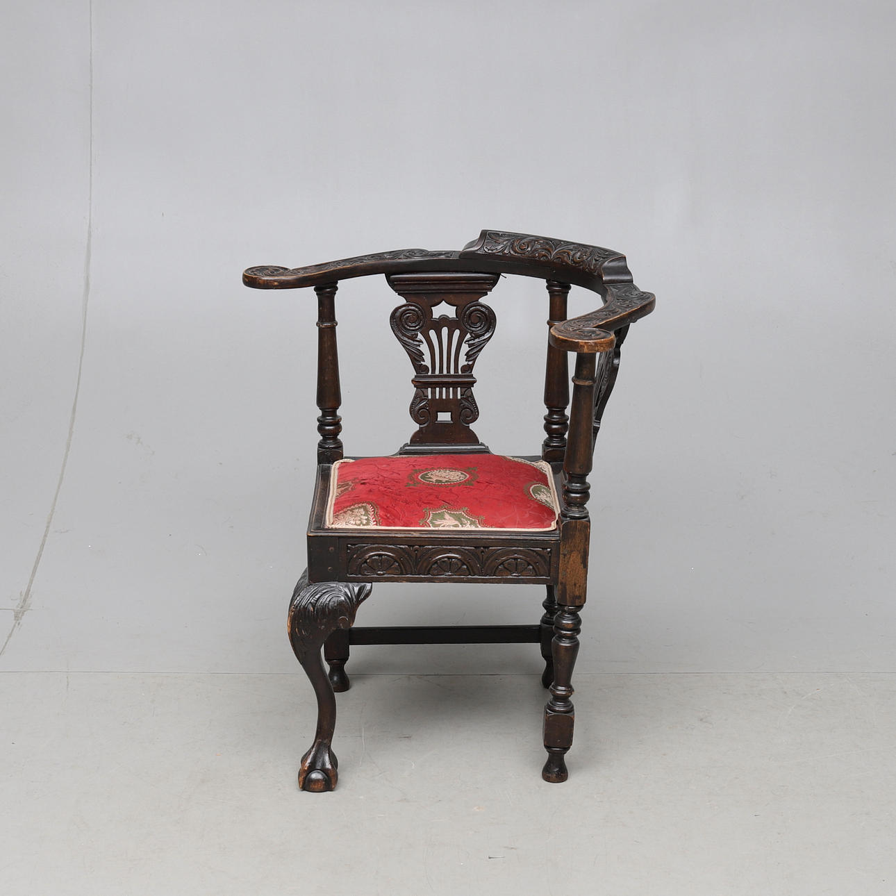 POWDER CHAIR, 20th century.