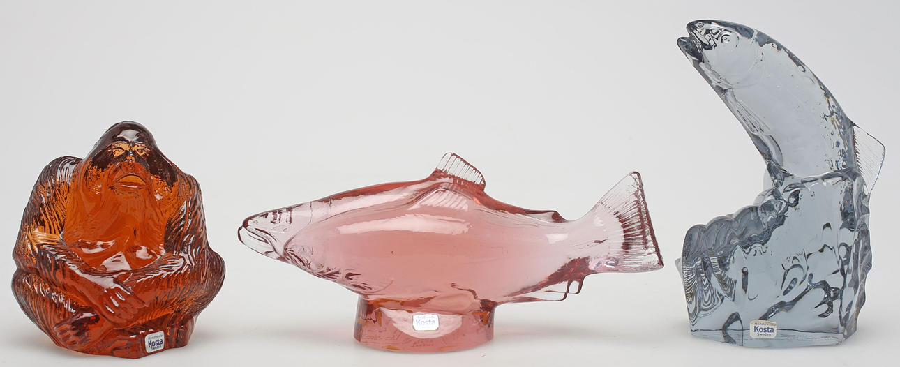 SKULPTURER, 3 st, glas, Paul Hoff och Kjell Engman för WWF, Kosta.