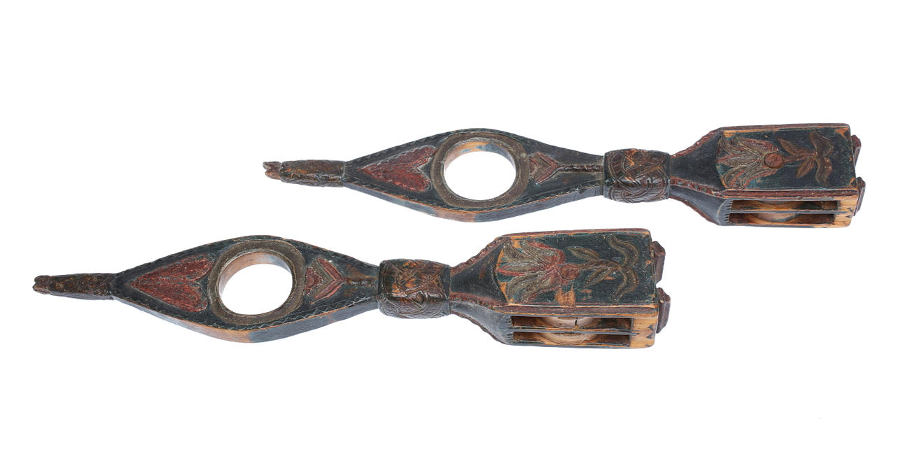 LINFÄSTE, 2 stycken, 1800-tal.