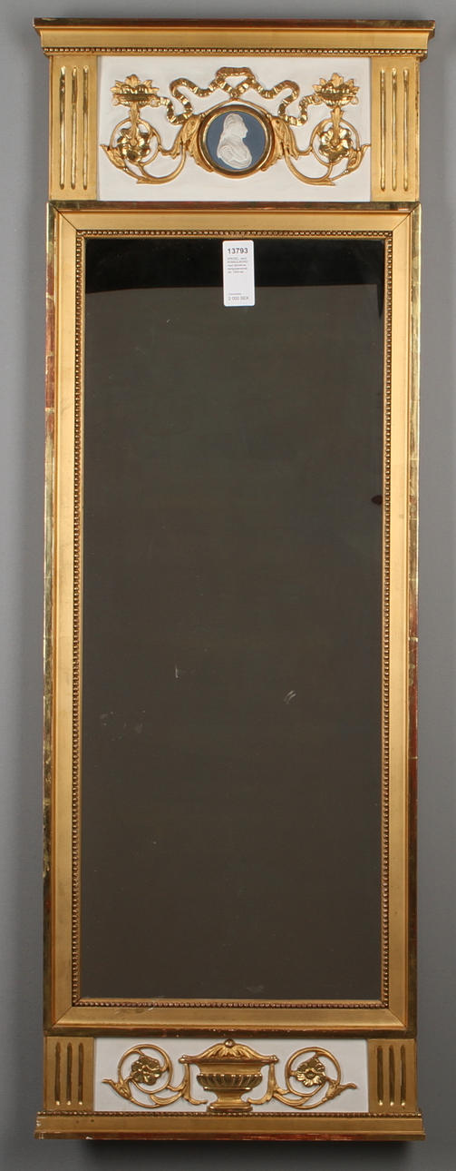 SPEGEL, samt KONSOLBORD, med stenskiva, sengustaviansk stil, 1900-tal.