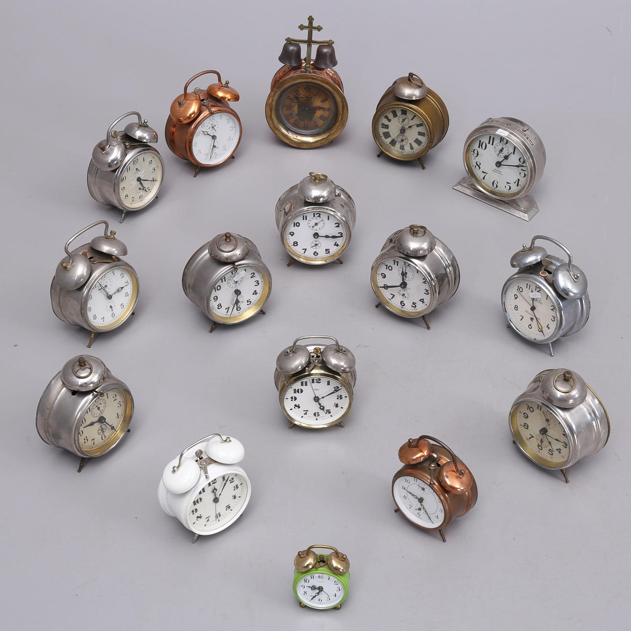 WECKER, 16 Stück, Prim, Junghans, Kombi, Ruhla, Wehrle etc.