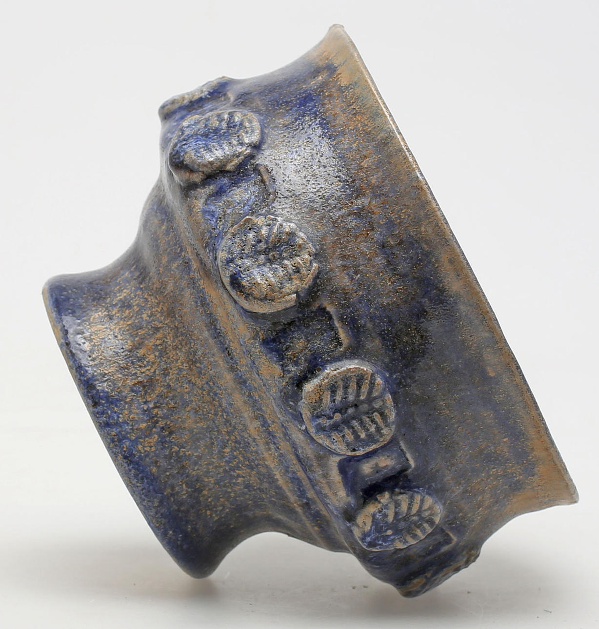 SKÅL PÅ FOT, stengods, Signerad G Hansson (Gunnar Hansson).