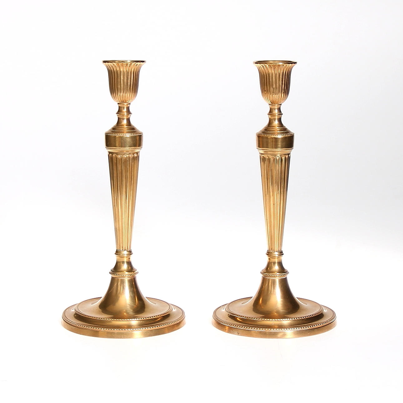 LJUSSTAKAR, 1 par, Engelska Empirstakar i brons, ca 1800.