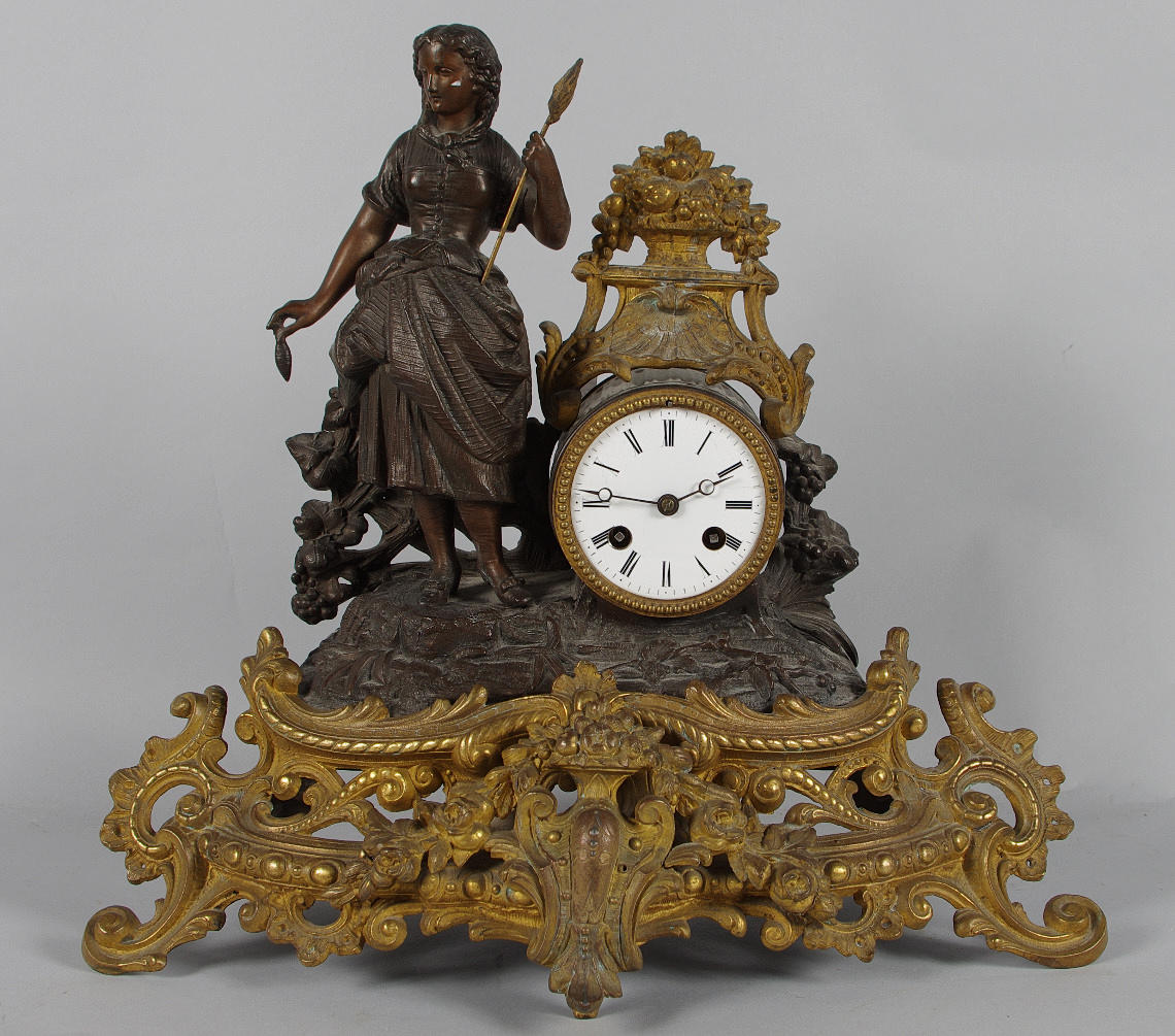 BORDSUR, bronserad metall, sent 1800-tal.